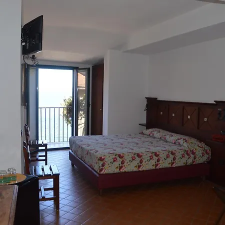 La Locandiera Hotell Scilla